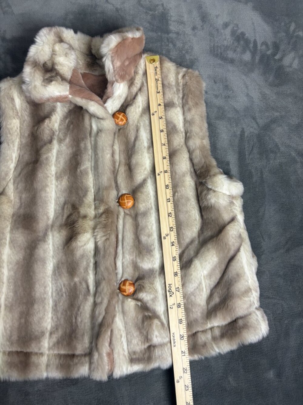 Women's Faux Fur Vest Taupe Beige Plush Mob Wife Y2K Après Ski Boho Luxe - Picture 3 of 6